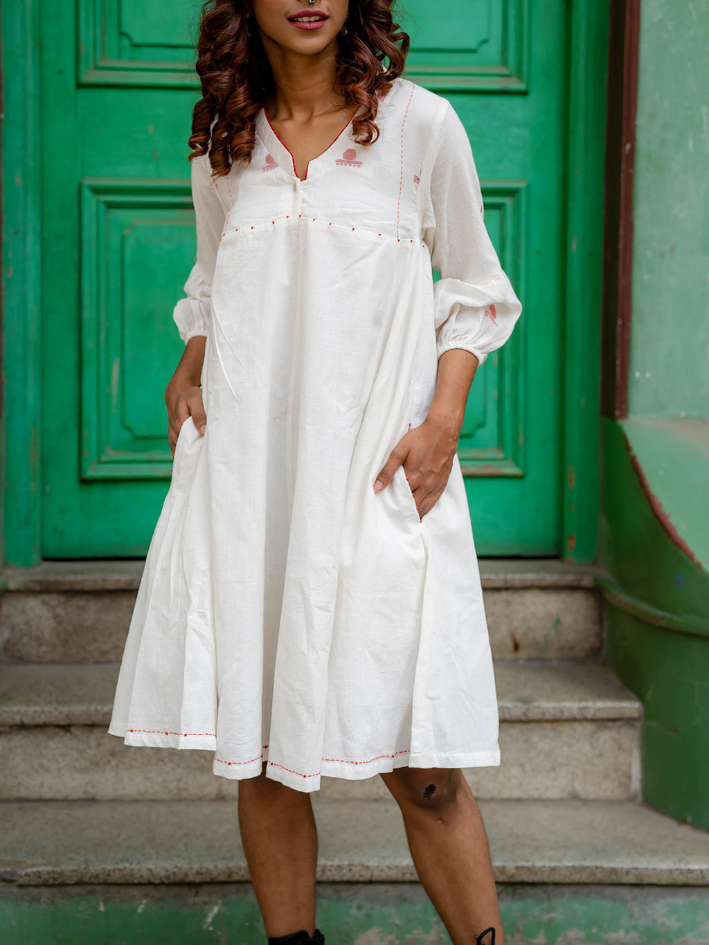 Shop Women Dresses at Flourish Solid Shvet A Line Panelled Dress White for Every Occasion. Shop Women Dresses at Flourish Solid Shvet A Line Panelled Dress White for Every Occasion.