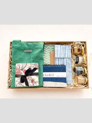 Her Little Things Sustainable Gift Hamper Ekatra