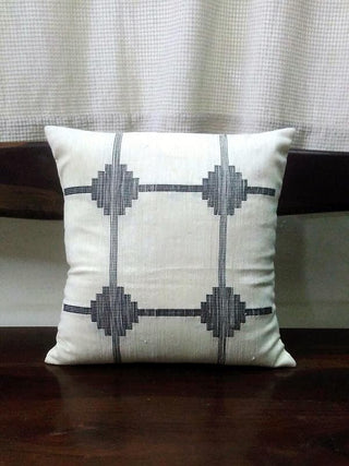 ADITI Extra Weft Cushion Cover Off-White Bun.kar Bihar