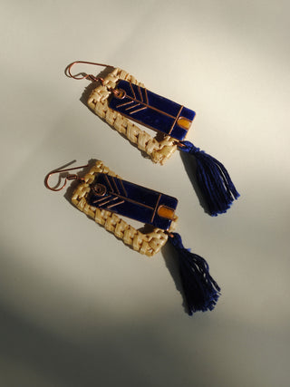 JHAROKHA Earrings and Blue Necklace Ekibeki
