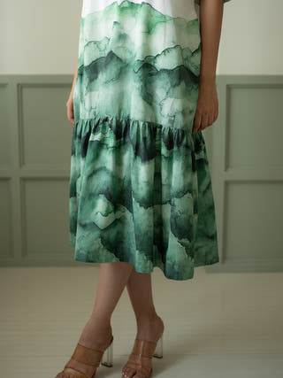 White and Green Bottom Flare Dress