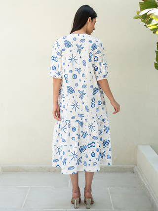 Doodle Print Bottom Flare Dress