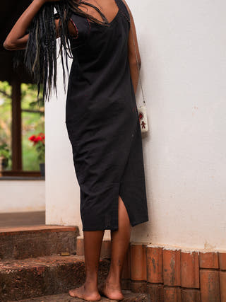 Aastey Dress Black - Cotton Women Cotton Dress in Black color