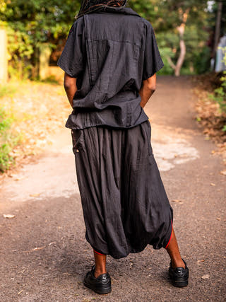 Aastey Black Shirt Kaftan Black - Handloom Cotton Kurta for women in Black color