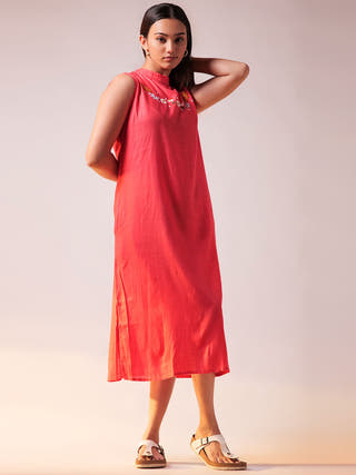 Embroidered Midi Dress Fuschia