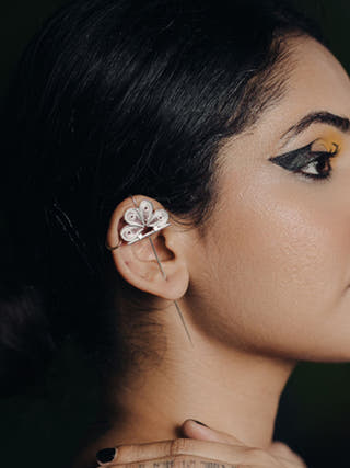 Tarkashi Ear Pin