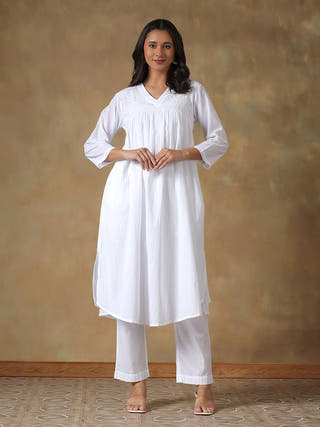 White Cotton Chikankari Lucknowi Kurta-Pant Set