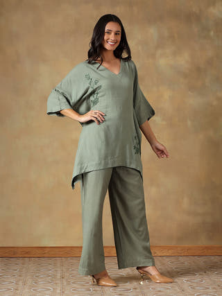 Green Handcrafted Freesize Kaftan Top with Pant