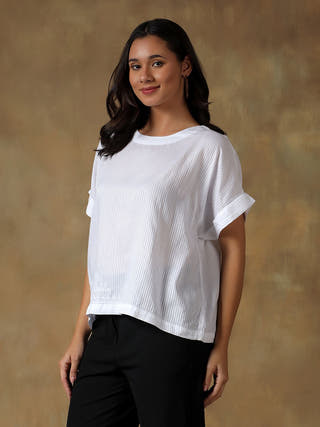 White Freesize Lucknowi Chikankari Box Top