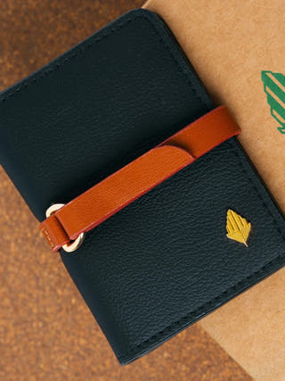 Neith Vegan Leather Cardholder Black