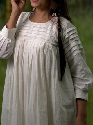 Romantic Rendezvous Songs of Silence White Frills and Falls