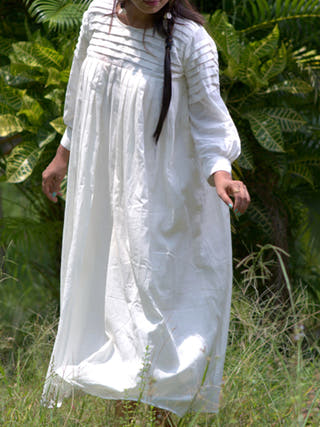 Romantic Rendezvous Songs of Silence White Frills and Falls