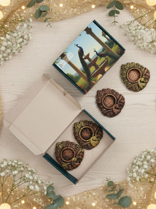 Dancing Peacock T Light | Set of 4