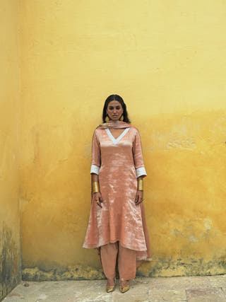 Anantya Neon Orange Handloom Tissue Kurta Pant Set With Dupatta