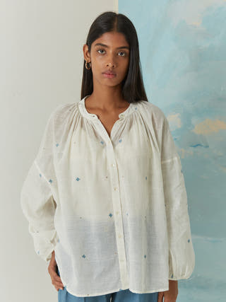 Hana Tops Off White