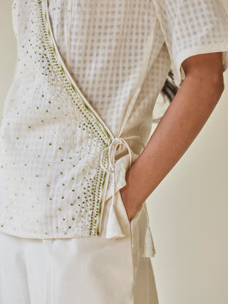 Spore Angrakha Top Maahikaari