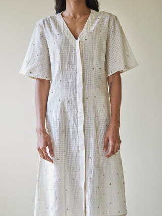 No So Knotted Shift Dress Maahikaari