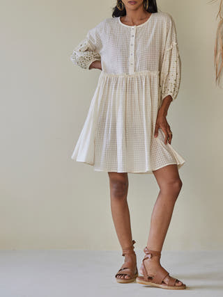 Heidi Dress Maahikaari