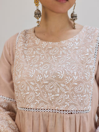 Yoke Kurta Beige Vasstram