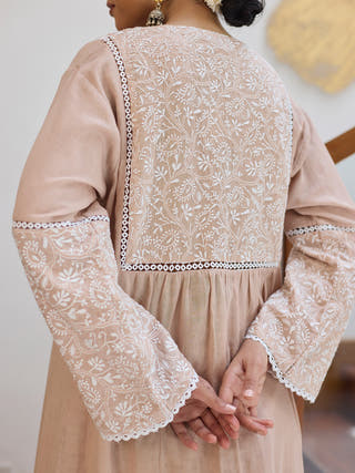 Yoke Kurta Beige Vasstram