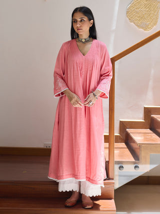 Pintucks And Yoke Kurta Pink Vasstram