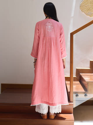 Pintucks And Yoke Kurta Pink Vasstram