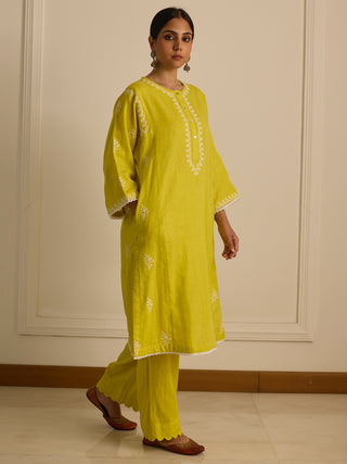 Straight Fit Kurta Yellow Vasstram