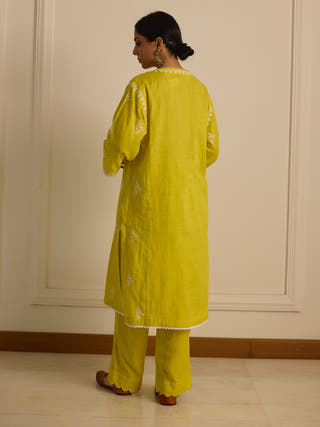 Straight Fit Kurta Yellow Vasstram