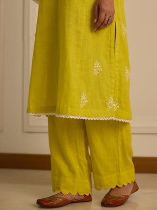 Straight Fit Kurta Yellow Vasstram