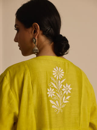 Pintucks And Yoke Kurta Yellow Vasstram