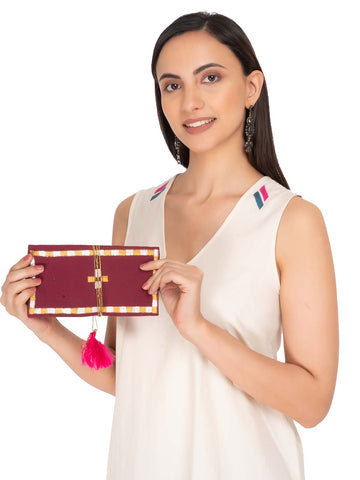 Hand Embroidered Shagun Envelope