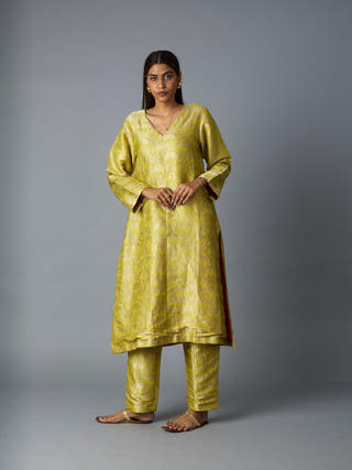 Khajoor Brocade Kurta Set