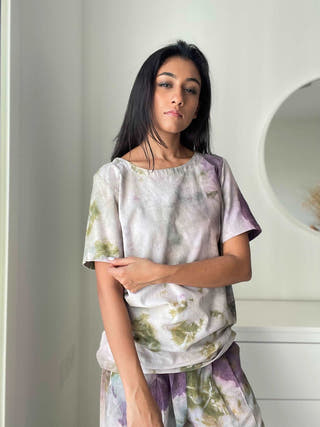 Eela Natural Dye Cotton-Linen T-Shirt
