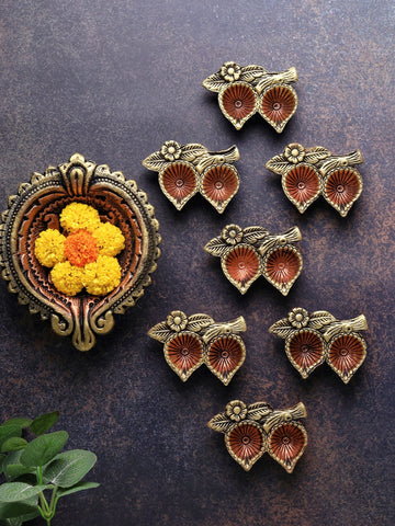 2 Leaf Diya - Set of 12