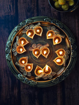 2 Leaf Diya - Set of 12