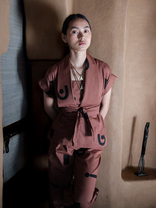 Copper Triangle Printed Berlin Shawl Collar