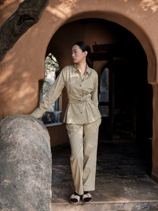 Khaki Nara Front Knot Shirt
