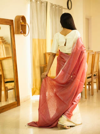 Rose Whisper Handcrafted Floral Linen Dual Tone Saree