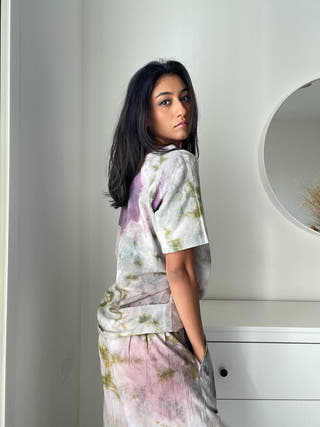 Eela Natural Dye Cotton-Linen T-Shirt