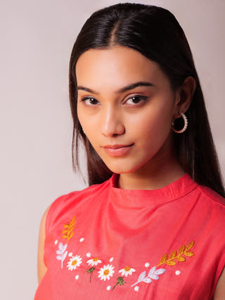 Embroidered Midi Dress Fuschia