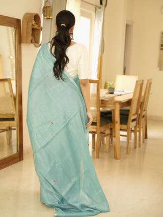 Aqua Whisper Handwoven Linen Saree