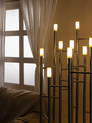 Siri Lux Floating Floor Lamp