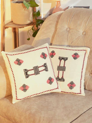 Toda Cushion Cover Black