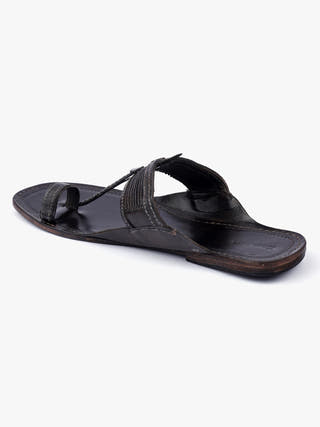 Flat Tip Elegance Men Kolhapuri Chappal