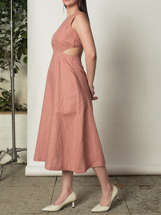 Sleeveless Cut Out Dress Pink Anushé Pirani