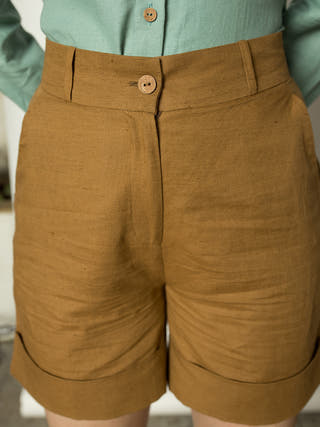 Straight Leg Tan Shorts Anushé Pirani