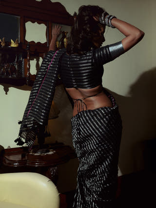 Arcane Sorceress Black Handloom Cotton Saree