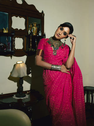 Twin Realm Pink Handloom Cotton Saree