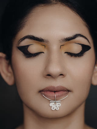 Tarkashi Arc Lip Ring