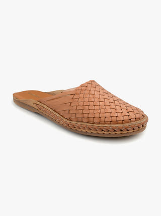 Hritik Moves Slip On Kolhapuri Shoes